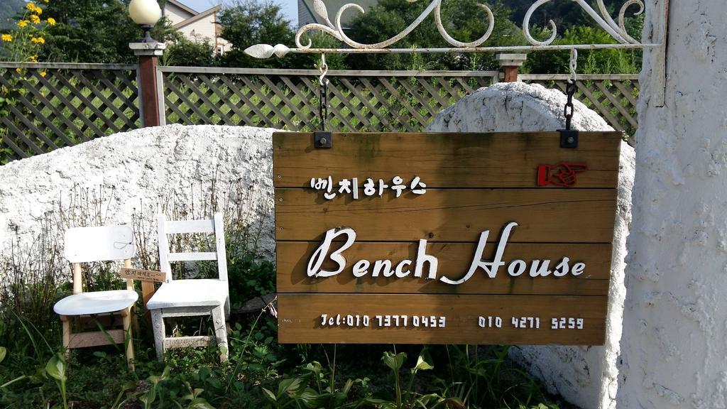 הוילה פיאונגצ'אנג Bench House מראה חיצוני תמונה